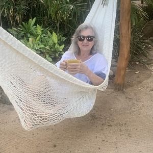 Meet your Posher, Linda